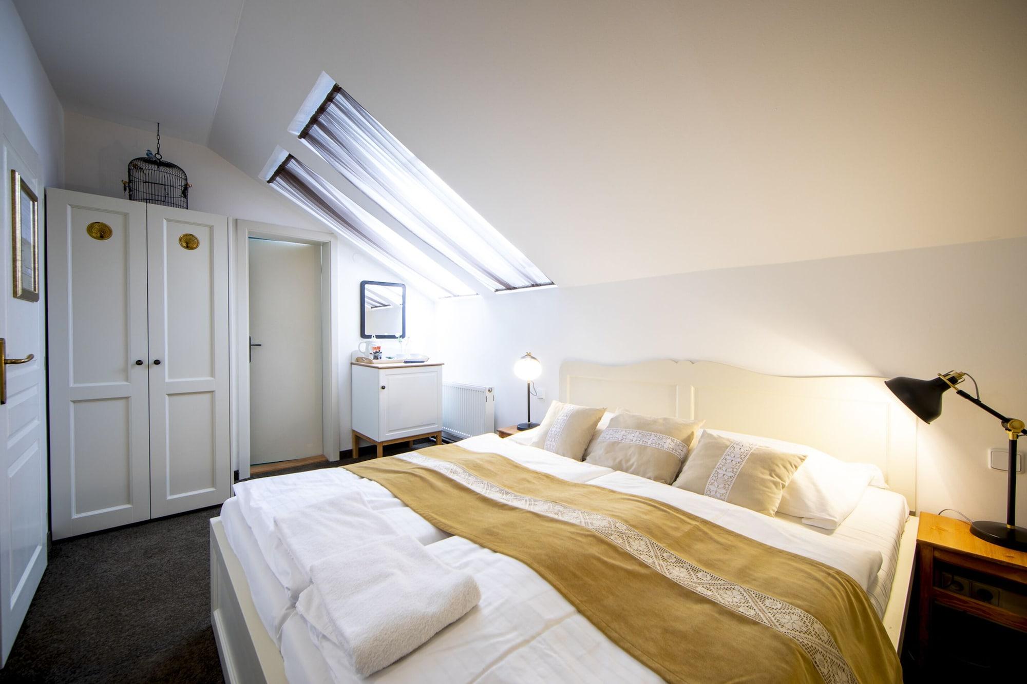 Hostal Sir Toby's Midtown *