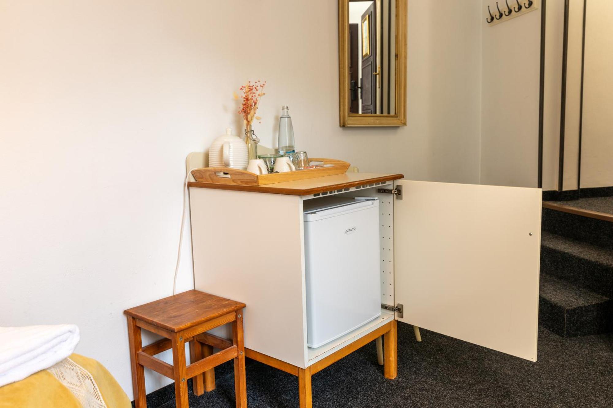 Sir Toby's Midtown Hostal