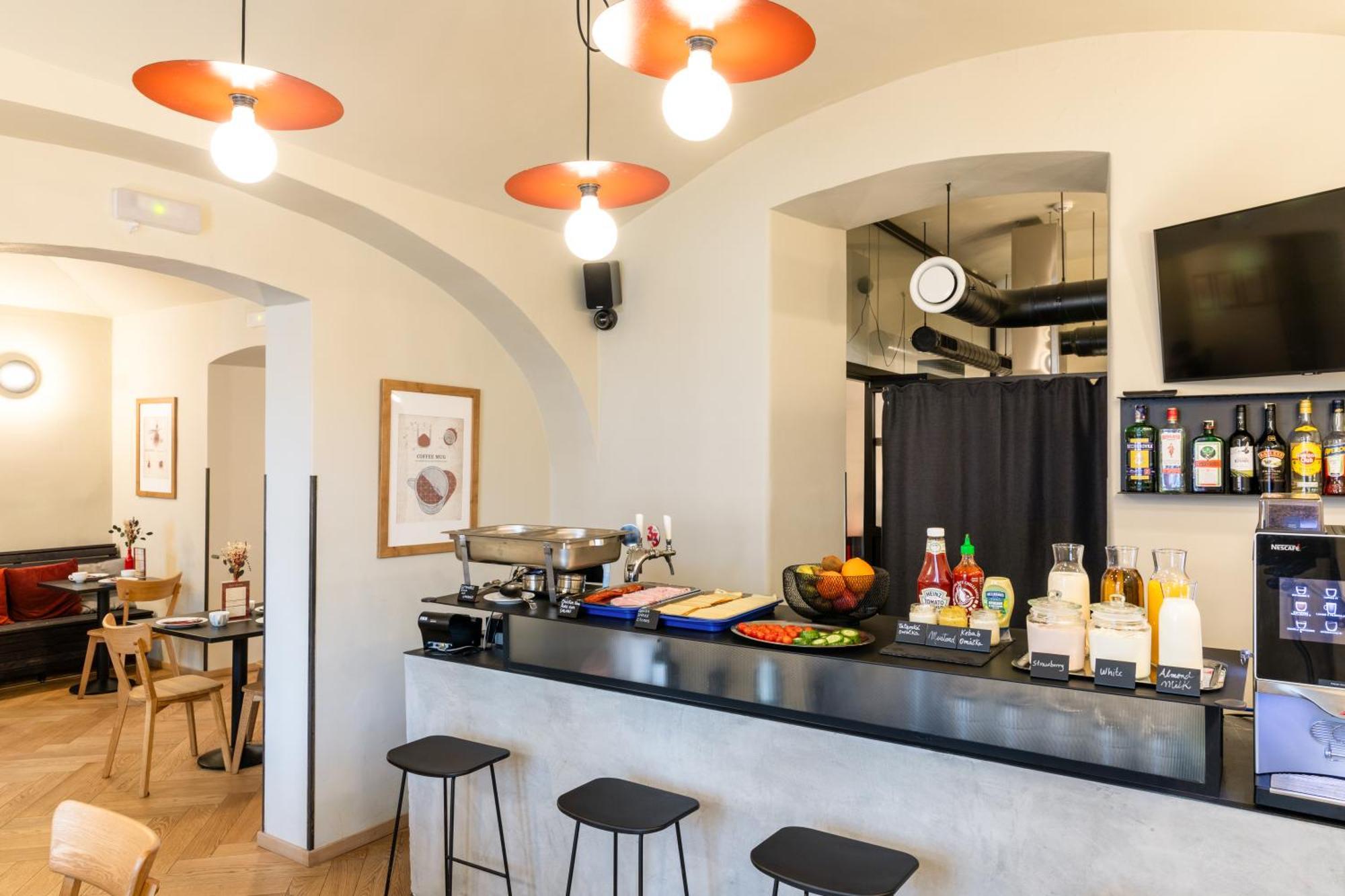 Sir Toby's Midtown Hostal Praga