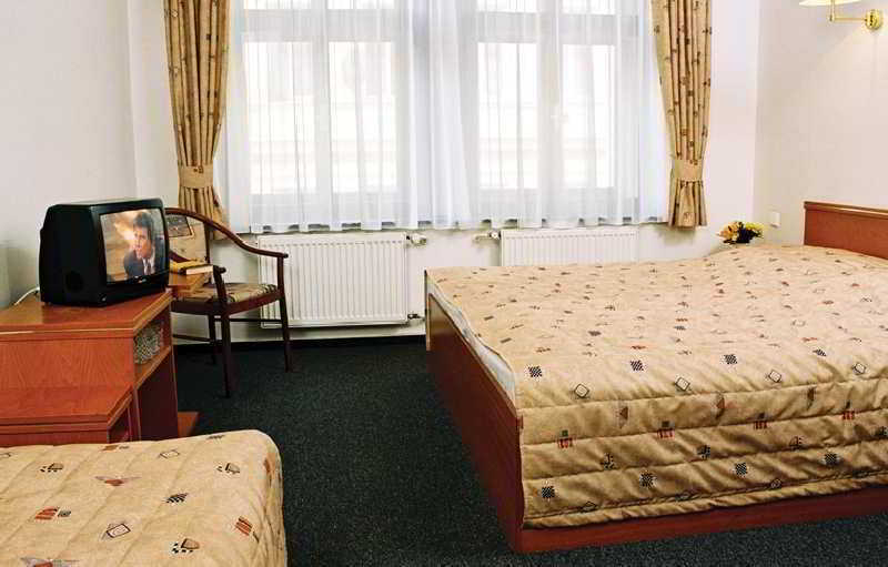 Sir Toby's Midtown Hostal